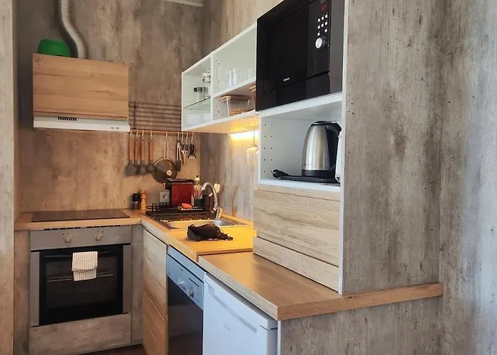 Blissful Αλμπουφέιρα